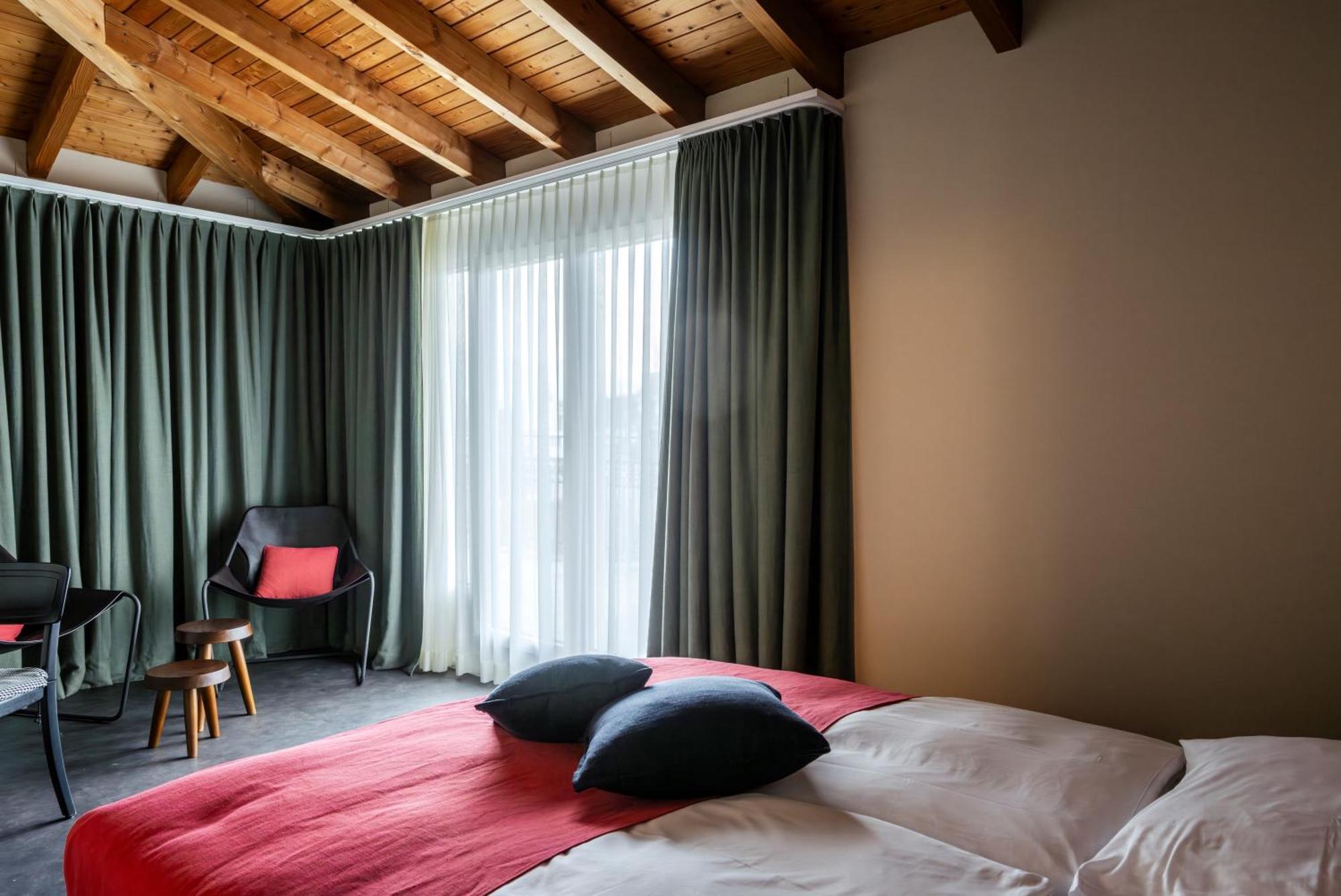 Hotel Rebstock Lucerne Bagian luar foto